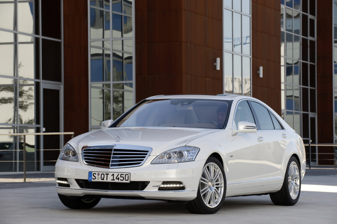 Mercedes-Benz S: facelift a nová verze S400 Hybrid