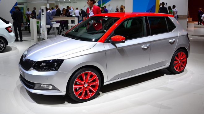 Evropané si zamilovali dvoubarevná auta. Pro automobilky je to dar i prokletí