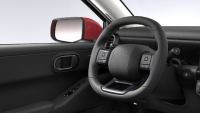 Nejnovější Hyundai je oholené tak, že v základu nedostanete už ani přístrojovou desku. Přesto stojí víc než slušná Škoda Octavia TDI