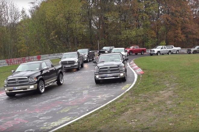 Takhle to vypadá, když se na Nordschleife sejde 1 152 pick-upů Ram (video)