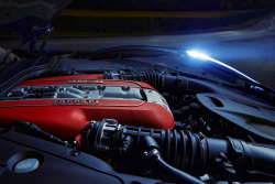 Ferrari si nechalo patentovat motor V12, jaký svět ještě neviděl, je to hodně svérázná spása