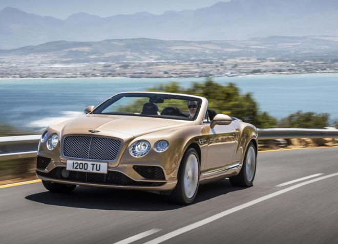 Bentley Continental 2015: facelift přinesl nový vzhled a vypínání válců u W12