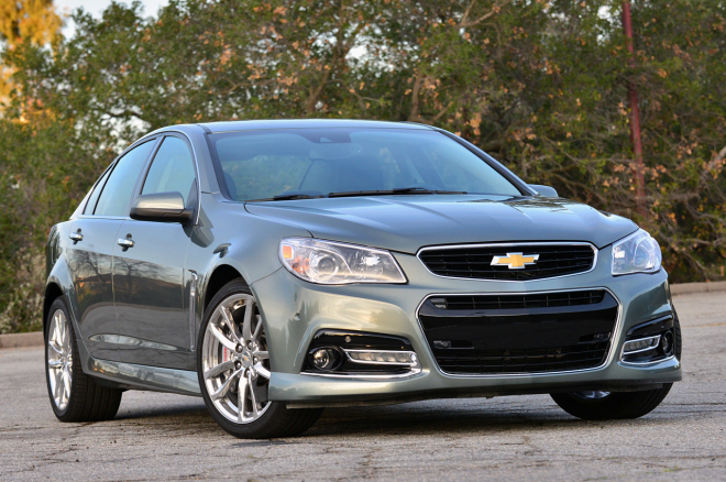 Chevrolet SS 2015 oficiálně: manuál se vážně vrací do nabídky, za příplatek