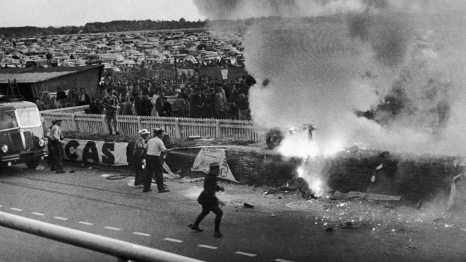 Před 64 lety došlo k dodnes nejtragičtější nehodě historie aut, jediný vůz zabil 84 lidí