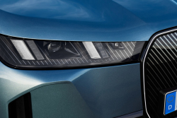 Ani elektrická BMW lidé bez dotací nechtějí, vrcholný elektromobil značky končí na největším světovém trhu pro nezájem