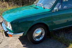 Na prodej je vrchol komunistického lidového luxusu v parádním stavu. S chromem, výkonem i luxusem je na maximu možného