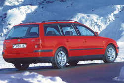 Němec natankoval starý VW Passat 1,9 TDI až po okraj naftou a zkusil, kam dojede. Značka najednou hlásila: &bdquo;polární kruh&rdquo;