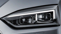 Nové Audi A5 Coupe pokračuje v odhalování, teď ukázalo světla i siluetu