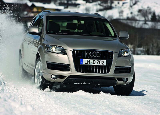 Audi Q7 2010: revoluce v pohonném ústrojí