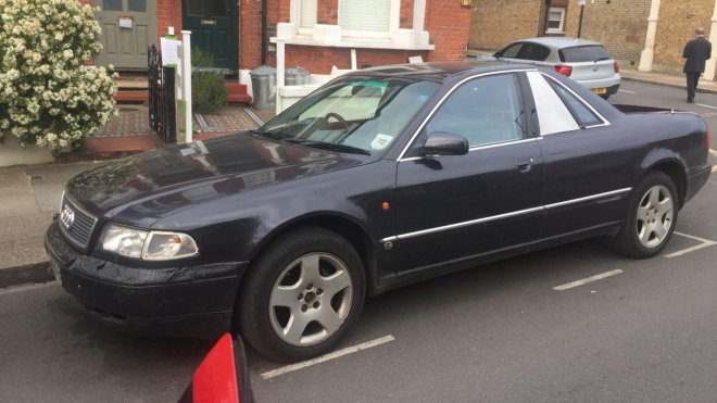 Někdo si přestavěl luxusní limuzínu Audi na pick-up. Výsledek je pozoruhodně funkční