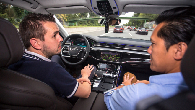 Už jediný autopilot mezi mnoha auty s řidiči může vyřešit velký problém i českých silnic