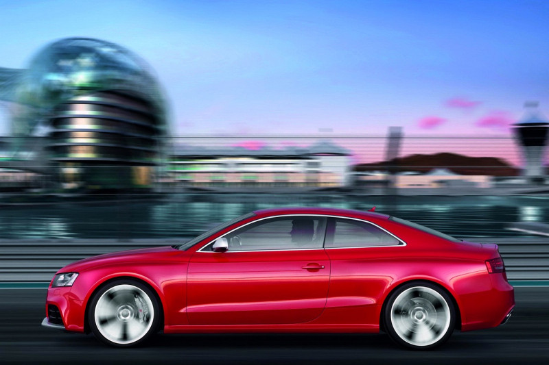 Audi RS5: 48 nových foto ingolstadtské stíhačky - 10 - Audi RS5 nove 11