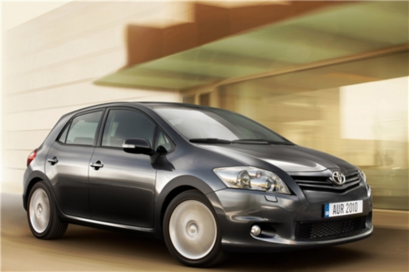 První test Toyota Auris 2010: dojmy z inovace - 2 - Auris201003