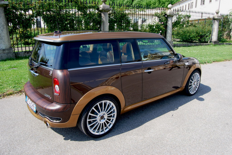 Mini Clubman Chateau: nákupní taška pro zámeckou paní? - 4 - AznomExt-06