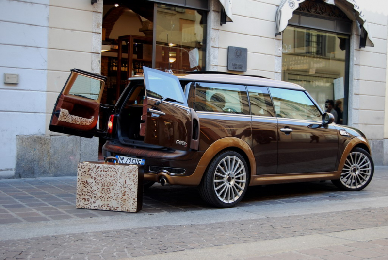 Mini Clubman Chateau: nákupní taška pro zámeckou paní? - 30 - AznomInt-17