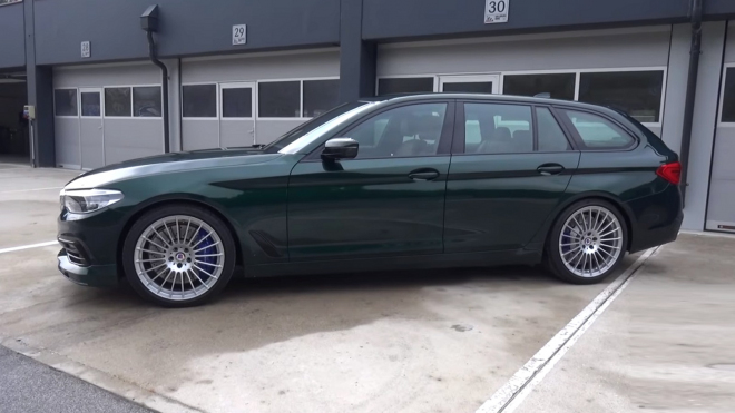 Nejrychlejší kombík světa nedává ani trochu znát, co ve skutečnosti dokáže