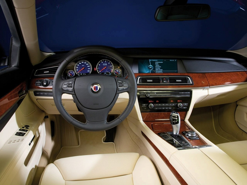 Alpina B7: komfortní BMW M7 v detailech - 3 -