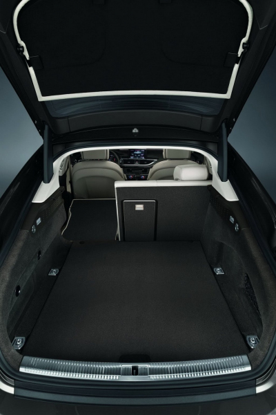 Audi A7 Sportback: kupé-kombi-sedan - 70 - Audi A7 Sportback oficialni 071