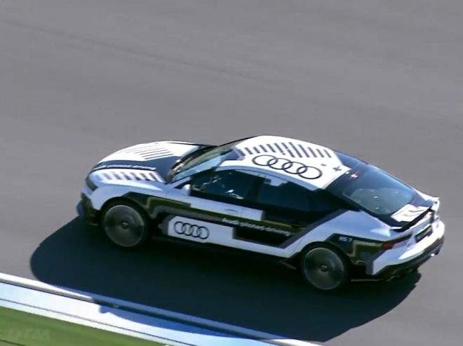 Audi RS7 s autopilotem úspěšně objelo Hockenheimring, časem neohromilo (video)