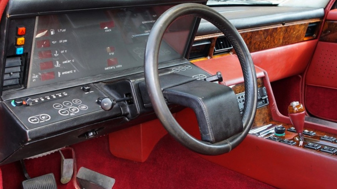 K mání je auto postavené na míru sultánovi. Dodnes vypadá jako z budoucnosti