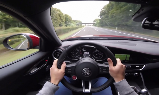 Alfa Romeo Giulia QV konečně předvedla svou dynamiku okolo 300 km/h (videa)