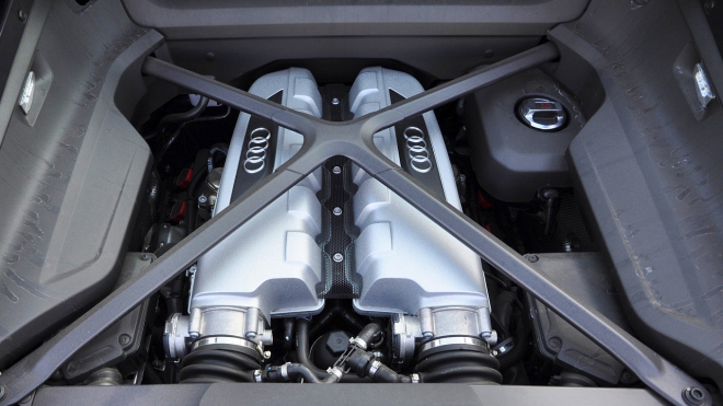 Audi říká, že objemné motory bez turba udrží v prodeji i po nástupu krutého Euro 7