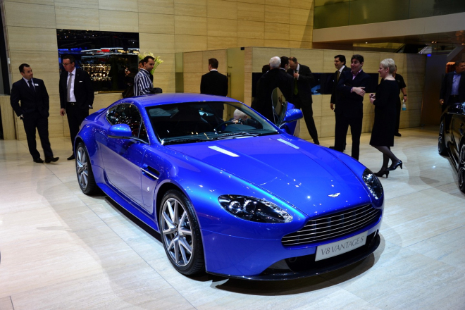 Aston Martin V8 Vantage S: konečně i pro sportovce