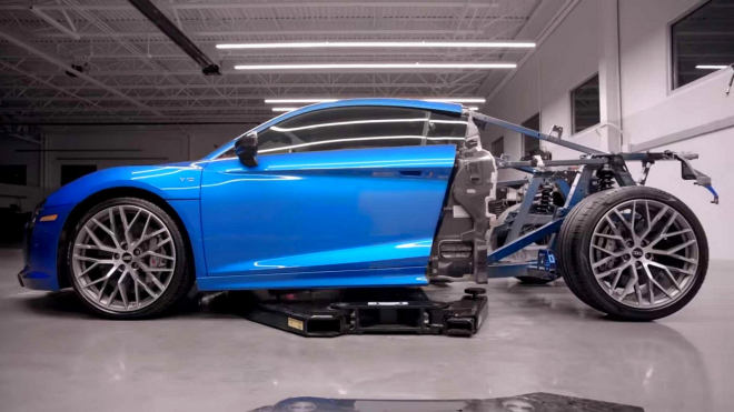 Audi rozmontovalo úchvatnou R8 kvůli jedné jediné fotografii