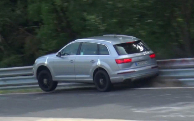 Audi SQ7 havarovalo při testech na Ringu, na nejnepravděpodobnějším místě (video)
