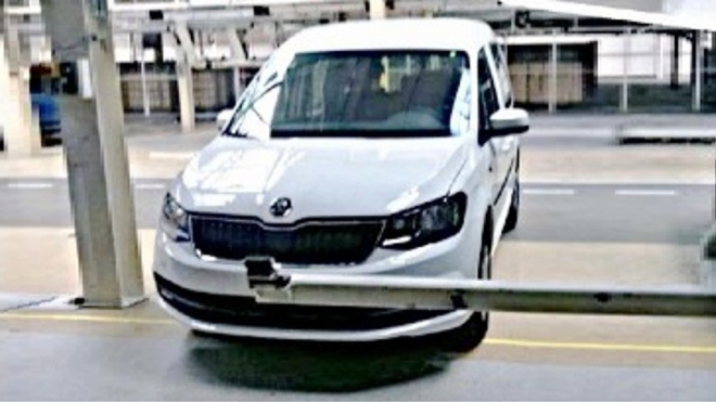 Tyhle vozy automobilky zařízly těsně přes spuštěním výroby. Udělala to i Škoda