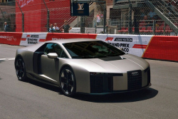 Ein Volk, ein Reich, ein Auto: Audi Nuvolari se ukázalo v akci a je to zas jednou vůz, který vypadá líp v kamufláži než bez ní