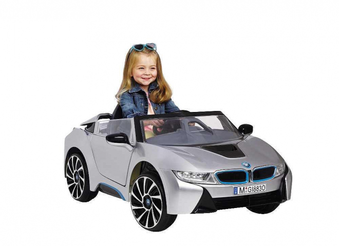 Konečně dostupné BMW i8 je v prodeji, stojí jen 5 000 Kč