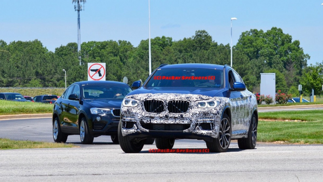 Nové BMW X4 M40i nafoceno po boku první generace, bude větší i agresivnější