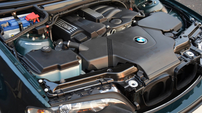 Zánovní BMW 3 E46 za 180 tisíc Kč existuje, jen dokonalá verze to není