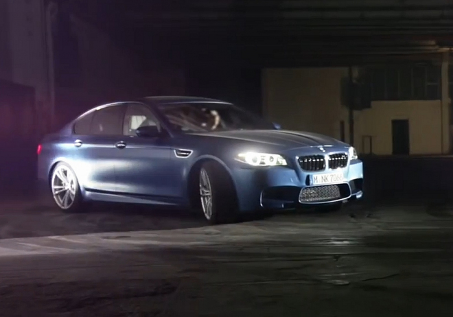 BMW M5 slaví třicetiny, dárkem bude výroční edice pro Goodwood