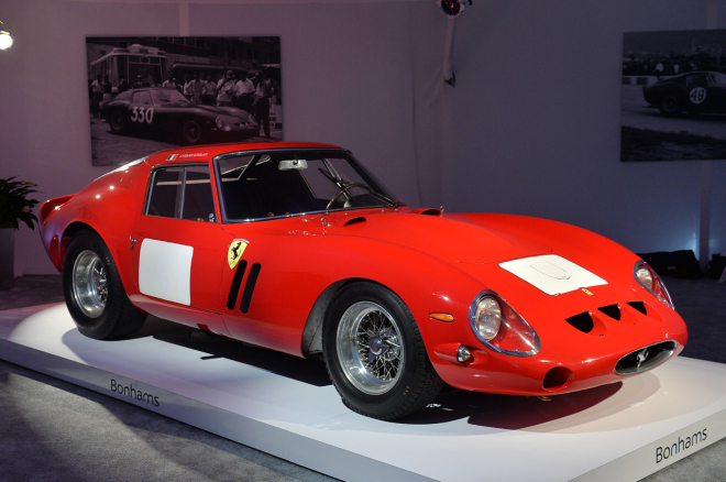 Ferrari 250 GTO je nejdražším autem kdy prodaným v aukci, za 777 milionů Kč
