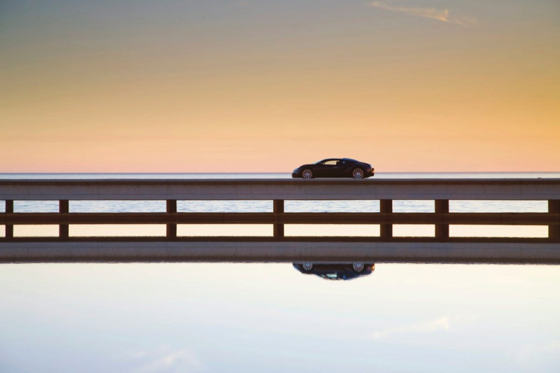 Bugatti Veyron: obří fotogalerie skvostu - 3 - bugatti-veyron---black_13