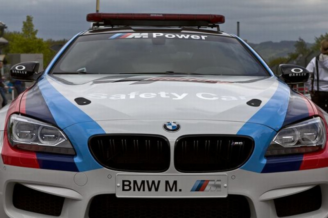 BMW M6 F13 jako Safety Car pro MotoGP na nových fotografiích z Nürburgringu