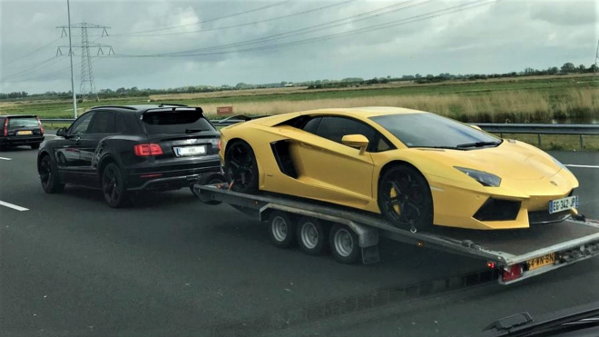 Parádní kombinace pro cesty Evropou je dokonalou motivací, proč přidat v práci