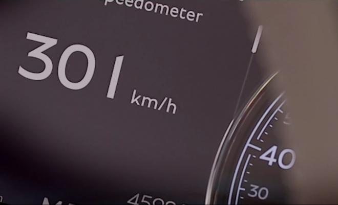 Bentley Bentayga chce být nejrychlejší SUV světa, už se rozjelo na 301 km/h (video)