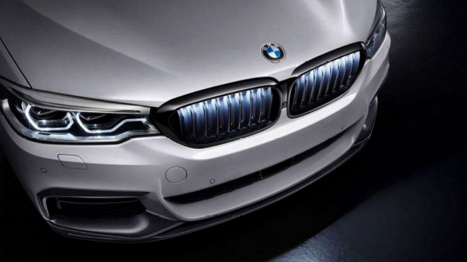 BMW rozšířilo nabídku svého nejkontroverznějšího příplatku i na řadu 5
