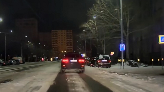 Řidič BMW odmítl zastavit slovenské policii a zkusil ujet, dopadl smutně