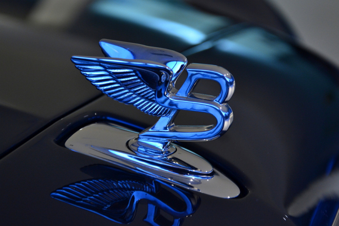 SUV Bentley bude hned několik, pomohou dále posunout nový prodejní rekord