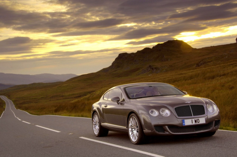 Top 10 anti-ekologických supersportů - 80 - Bentley_Continental_GT_Speed-07