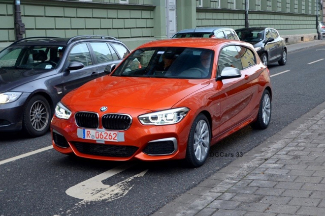 BMW M135i po faceliftu poprvé nafoceno na ulici, je snad i sexy