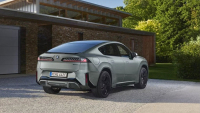 BMW unikají podoby novinek jako na běžícím pásu, tohle je nová generace X4 ze všech stran i zevnitř