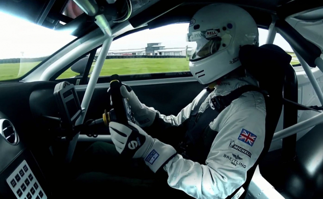 Bentley Continental GT3 na druhém videu odhaluje i svůj prostý interiér