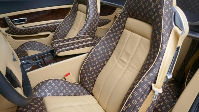 K mání je nejlepší kabelka od Louise Vuittona, má 560 koní a pohon 4x4