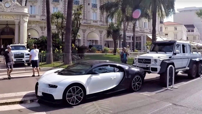 Bohatí Arabové obsadili Cannes, silnice jsou přecpané těmi nejdražšími auty světa