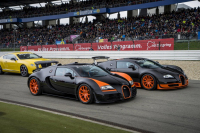 Stylové sbohem Bugatti Veyron: dva rychlostní rekordmani objeli Nürburgring (+ video)